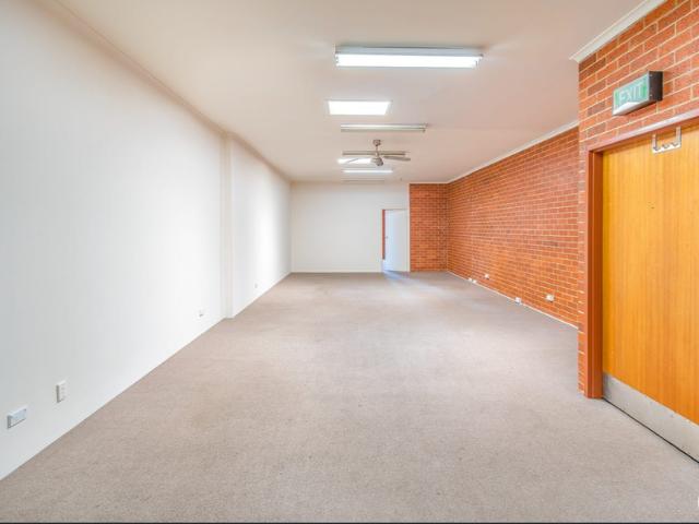 Office for rent in Reservoir, Melbourne