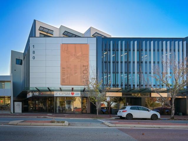 Office for rent in Mount Hawthorn, Western Australia