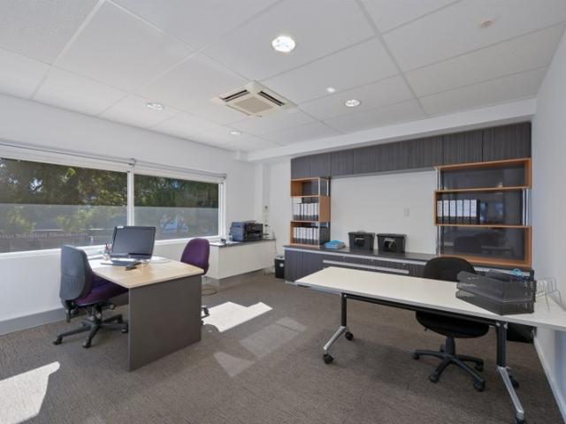 Office for rent in Cambridge, Western Australia