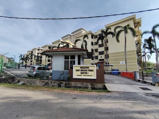Apartment for sale in Malaka