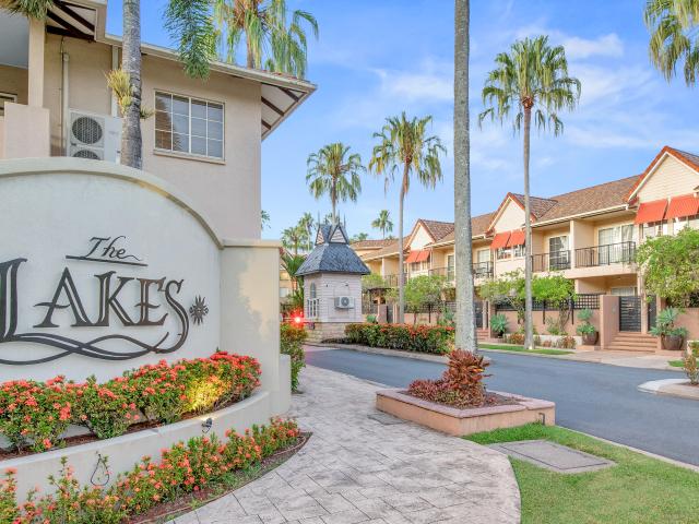 Apartment for sale in Cairns North, Queensland