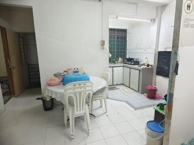 Apartment for sale in Malaka
