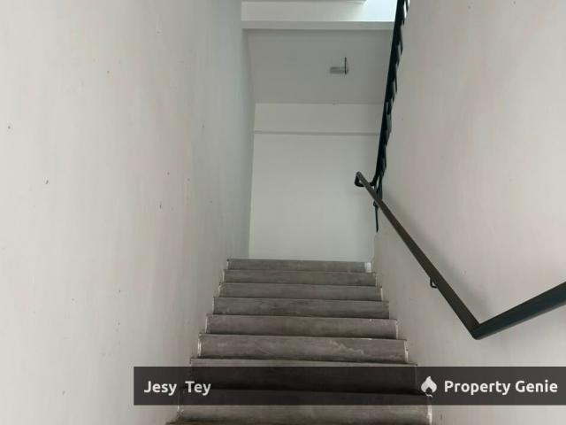 Shop Office for rent in Ulu Tiram, Johor