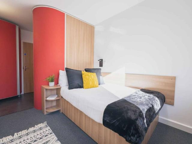 Room for rent in The Slade, Oxfordshire