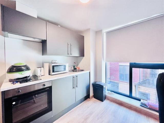 Studio for rent in St Ann's, Haddon