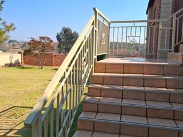 Apartment for rent in Waterkloof, Gauteng