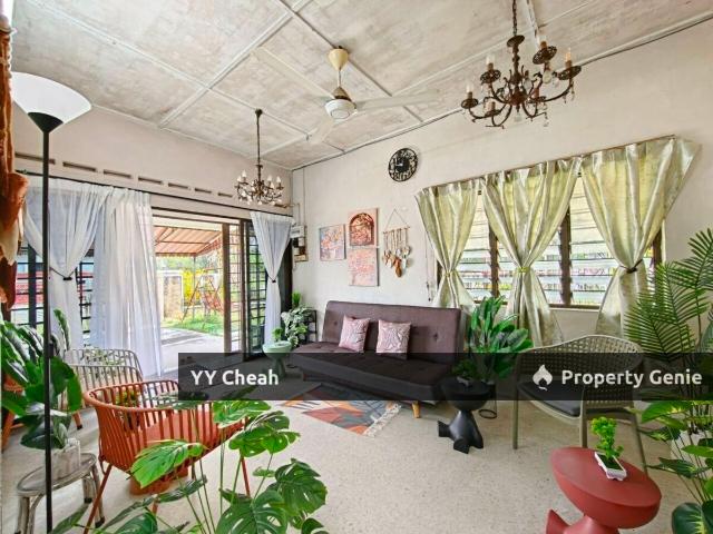Terraced House for sale in Taman Pertama, Majlis Bandaraya Ipoh
