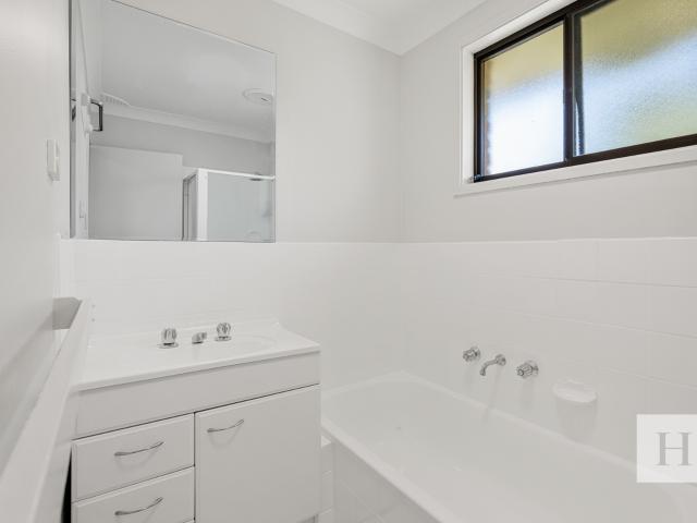 Townhouse for sale in Gorokan, New South Wales