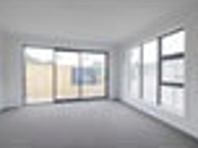 Townhouse for sale in Days Bay, Wellington