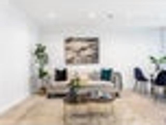 Apartment for sale in Auckland, Oroua County