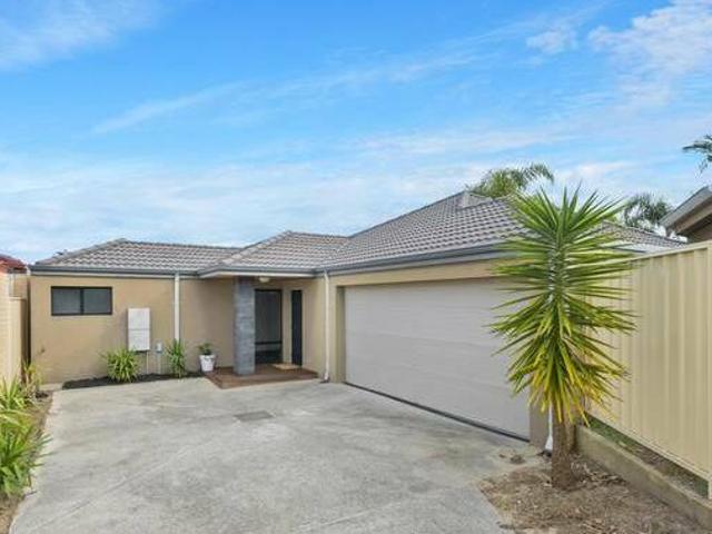 House for rent in Cockburn, Western Australia