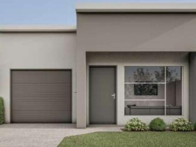 Cottage for sale in Toombul, Queensland