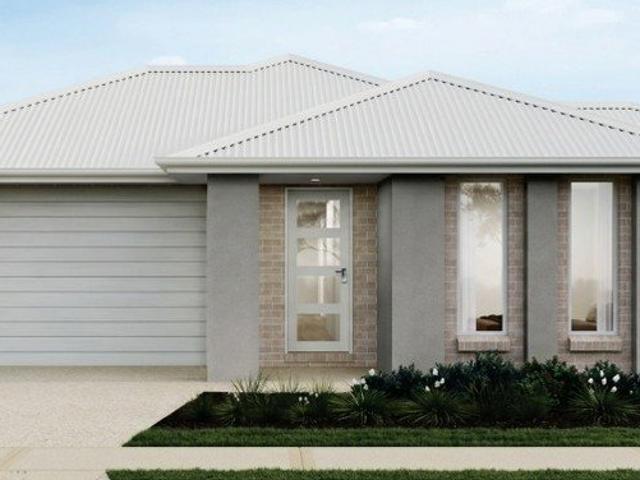 Cottage for sale in Toombul, Queensland