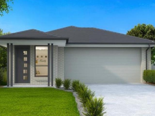 Cottage for sale in Toombul, Queensland