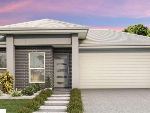 Cottage for sale in Highfields, Queensland
