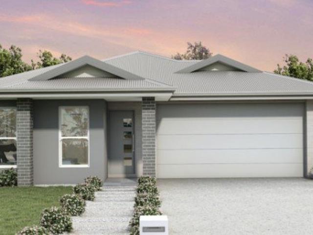 Cottage for sale in Toombul, Queensland