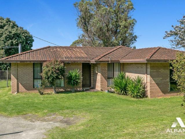 House for sale in Warral, Western Australia