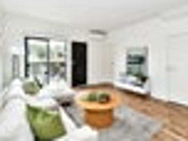 Townhouse for sale in Manurewa, Oroua County