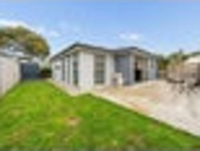 House for sale in Pauatahanui, Wellington