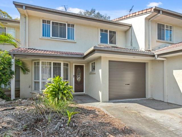 Townhouse for sale in Toombul, Queensland