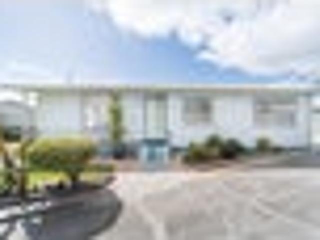 House for sale in Kelvin Grove, Palmerston North