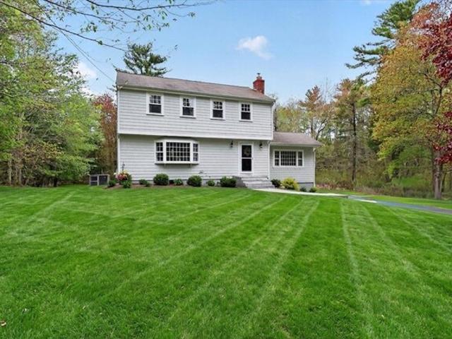 House for sale in Accord, Massachusetts