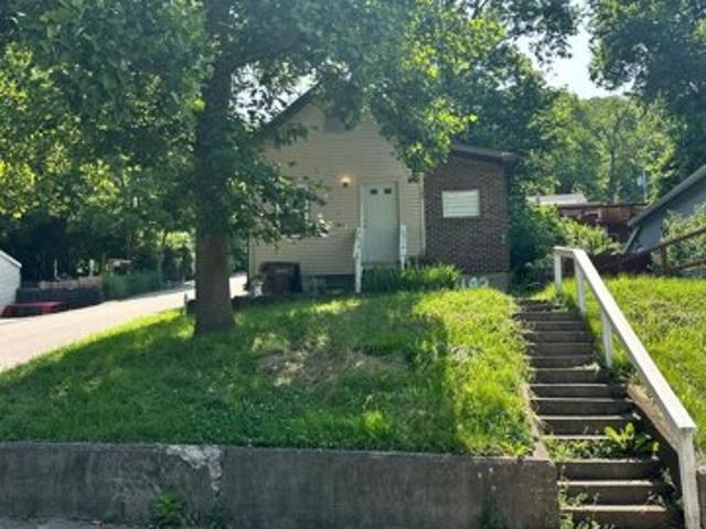 House for sale in Addyston