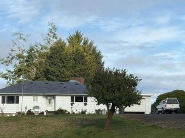 House for sale in Bay Center, Pacific County