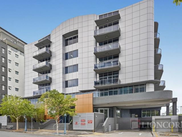 Office for rent in Upper Mount Gravatt, Greater Brisbane