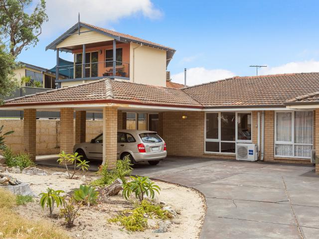 Duplex for sale in Stirling, Western Australia