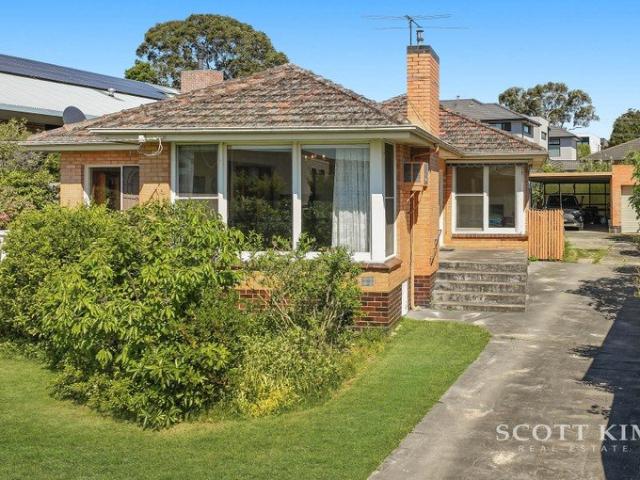 House for sale in Mount Waverley, Melbourne