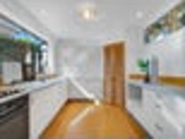 House for sale in Hillsborough, Oroua County