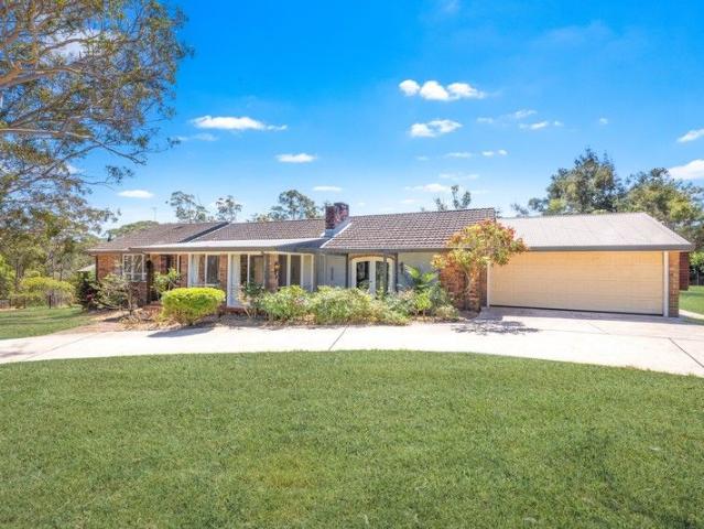 Cottage for sale in Sydney, New South Wales