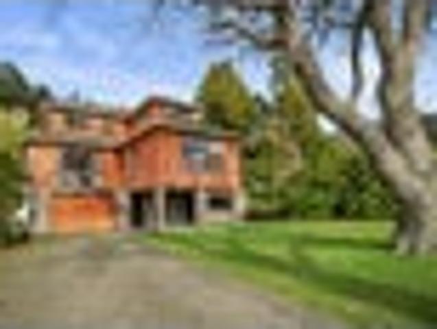 House for sale in Days Bay, Wellington