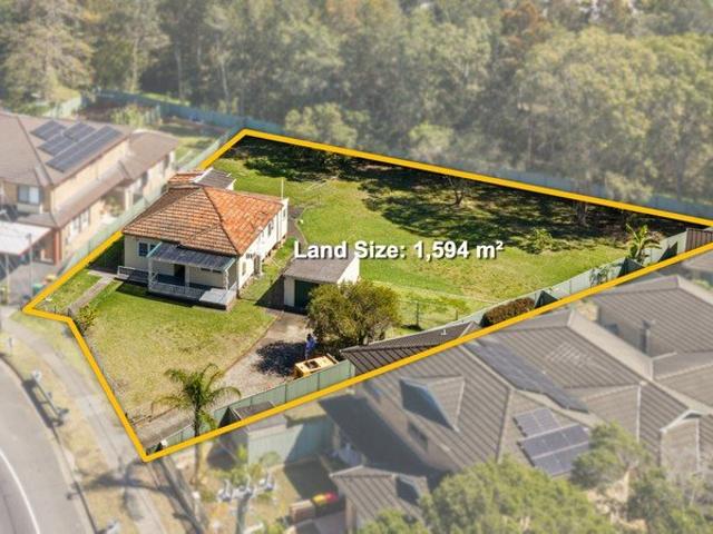 House for sale in Toongabbie, Sydney