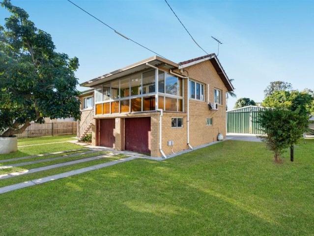 House for sale in Banyo