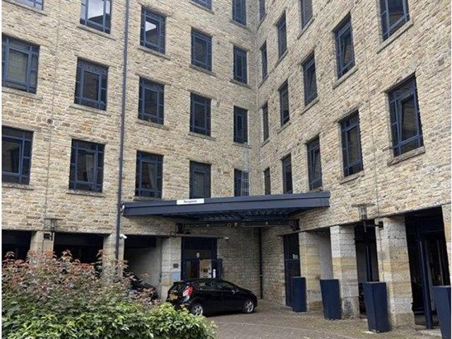 Apartment for rent in Huddersfield, West Yorkshire