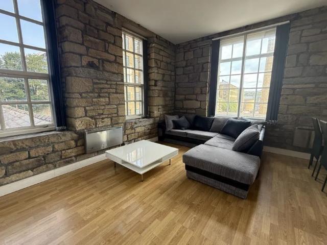 Apartment for rent in Huddersfield, West Yorkshire