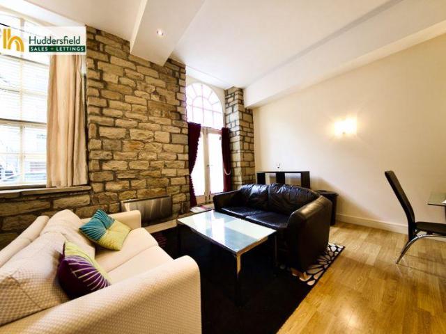 Apartment for rent in Huddersfield, West Yorkshire