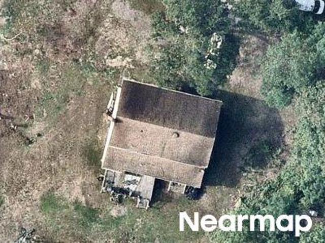 House for sale in Farmingville