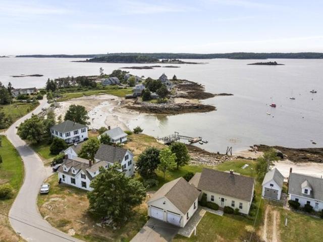 House for sale in Bristol, Maine