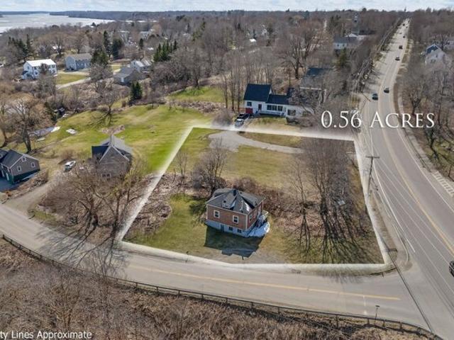 House for sale in Thomaston, Maine