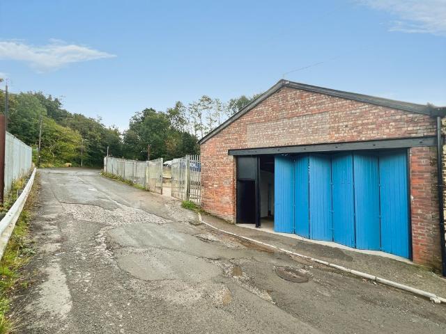 Apartment for rent in Kearsley, Bolton