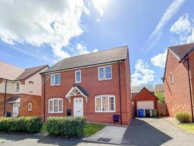 House for sale in Leyfields, Kettlebrook