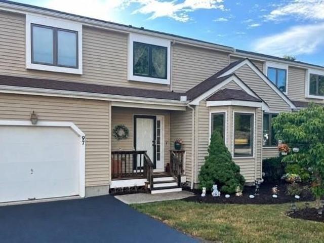 House for sale in Cumberland, Rhode Island