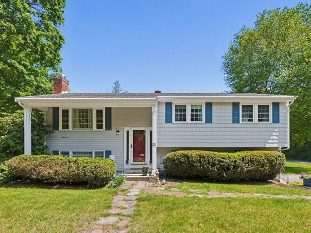 House for sale in Holliston, Massachusetts