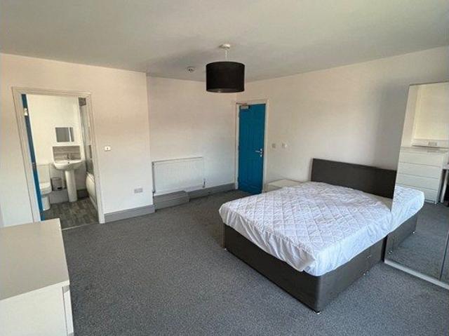 Room for rent in Avenham, Higher Bartle