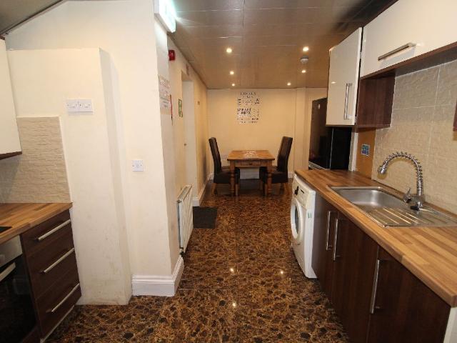 Apartment for rent in Avenham, Higher Bartle