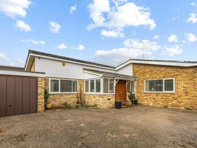House for sale in Lunnon, Buckinghamshire