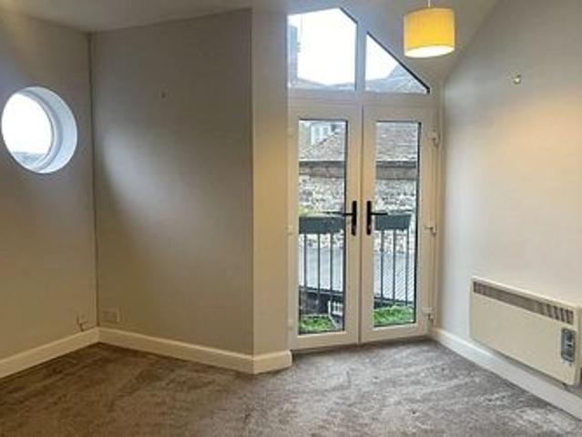 Apartment for rent in Sandwich, Ash